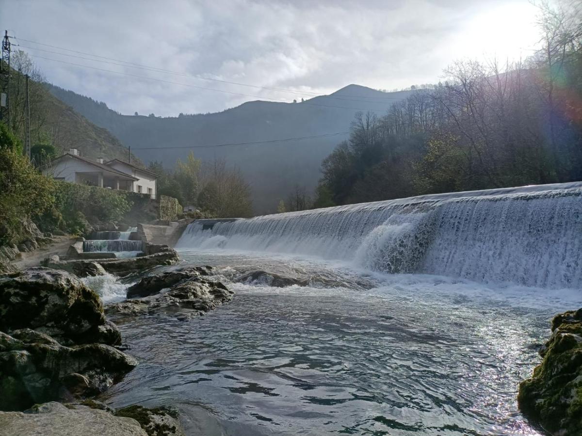 La Salmonera Cangas De Onis Cano ภายนอก รูปภาพ