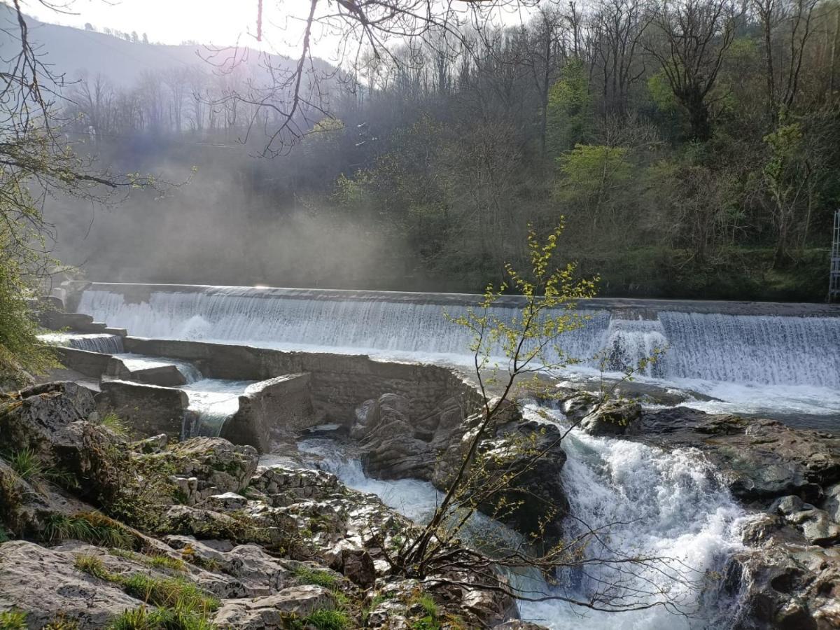 La Salmonera Cangas De Onis Cano ภายนอก รูปภาพ
