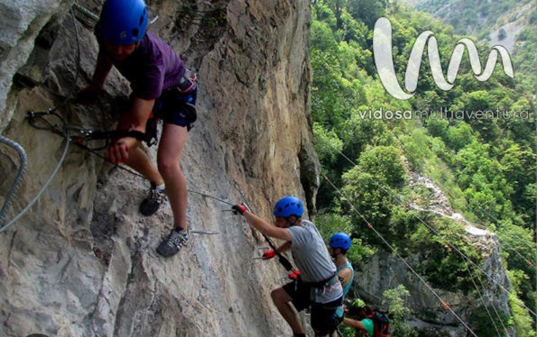 La Salmonera Cangas De Onis Cano ภายนอก รูปภาพ