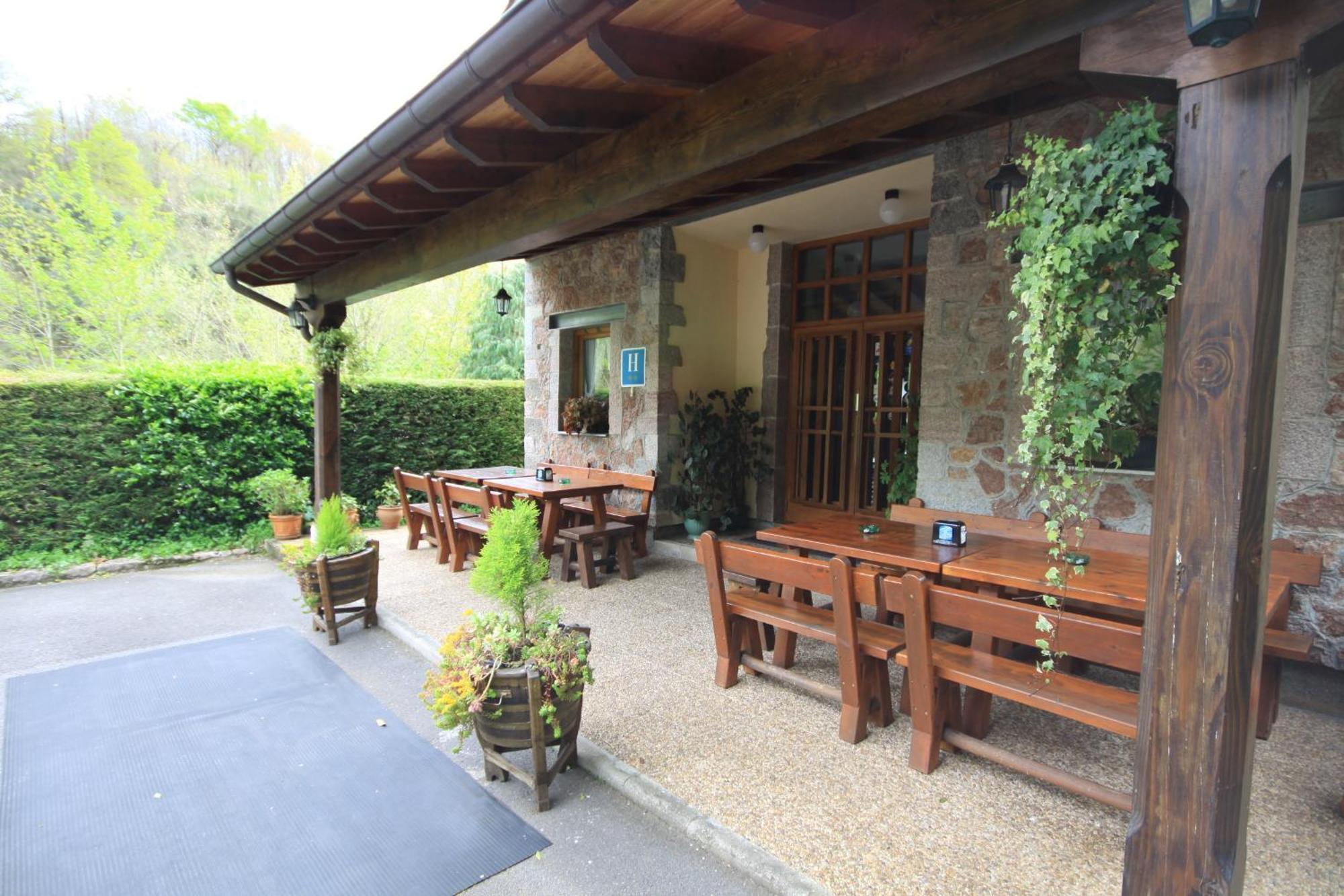 La Salmonera Cangas De Onis Cano ภายนอก รูปภาพ